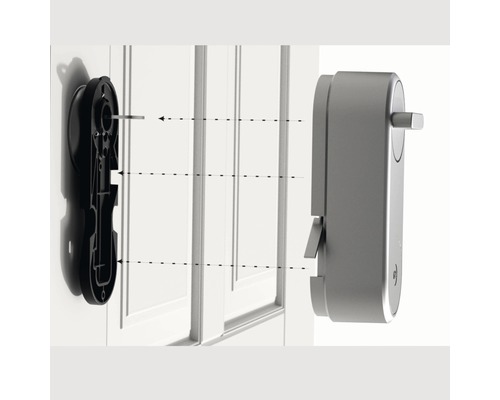 Smarter Türschloss-Einbau an einer Tür