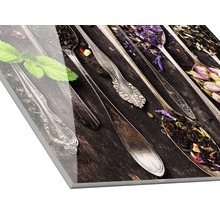 Acrylglasbild mit verschiedenen Kräutern und Gewürzen auf Löffeln