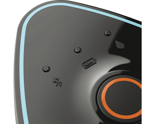 Detailansicht eines Geräts mit Bluetooth Symbol, Batterieanzeige und Bedienknöpfen