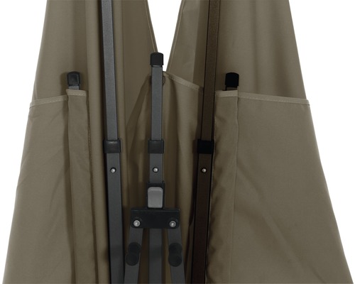 Vue détaillée d''un pavillon avec des poches de rangement