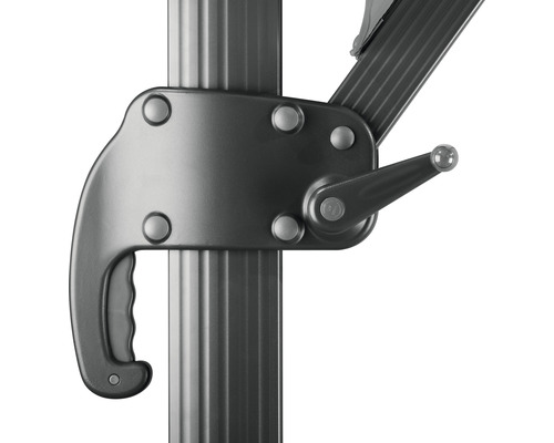 Detailansicht eines Hebels zur Verstellung eines Sonnenschirms