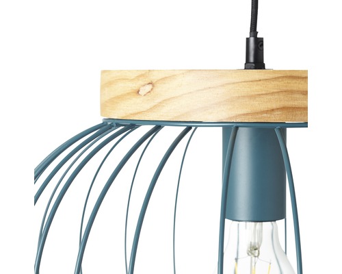 Vue détaillée d''une suspension avec support en bois et abat-jour en fil métallique