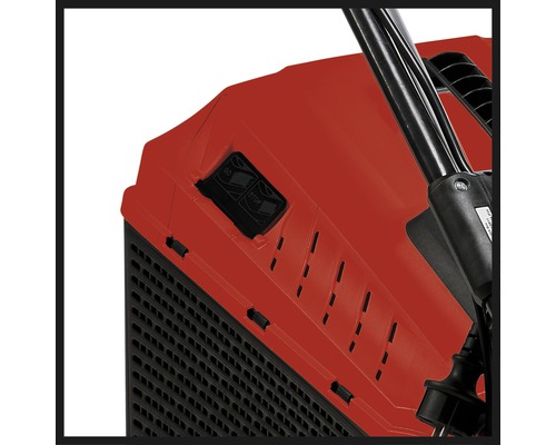 Detailansicht eines Rasenmähers mit Start- und Stoppknopf