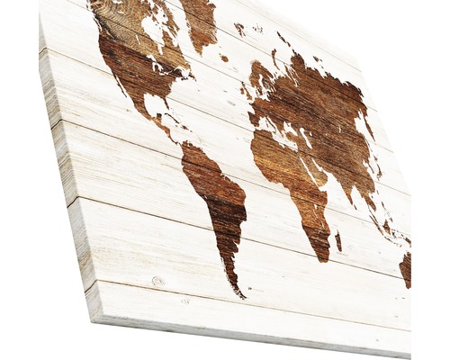 Carte du monde sur plaque de bois