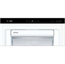 Vue intérieure d''un congélateur avec fonction No Frost et logo Bosch