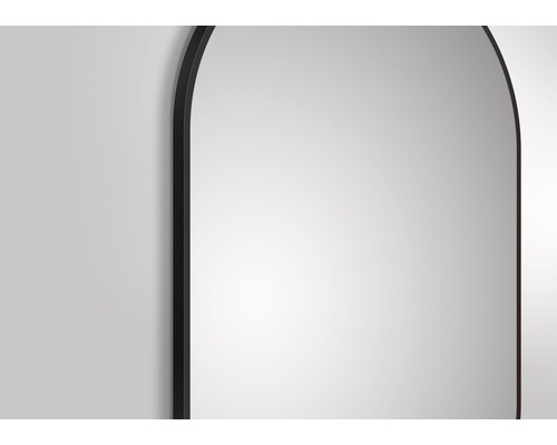 Ovaler Spiegel mit Rahmen