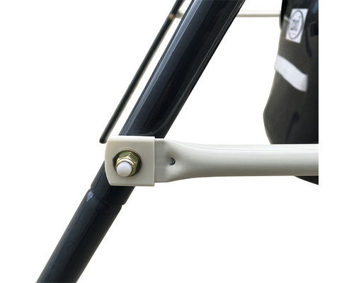 Detailansicht einer Kinderstuhl-Verbindung mit Schraube