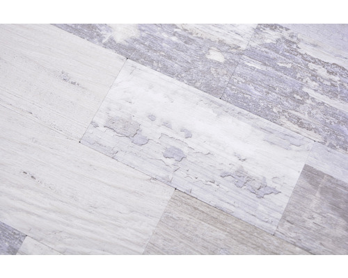 Nahaufnahme von Vinylboden in Holzoptik