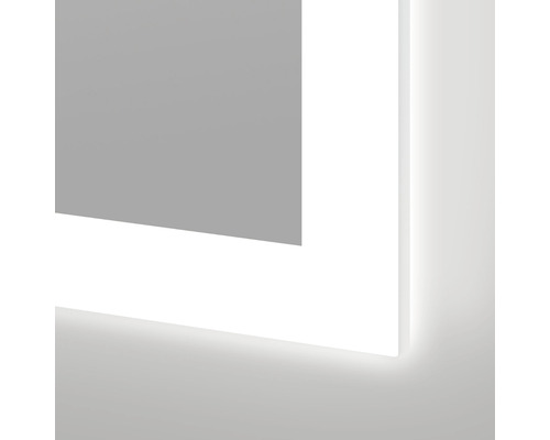 Detailansicht eines Spiegels mit Beleuchtung