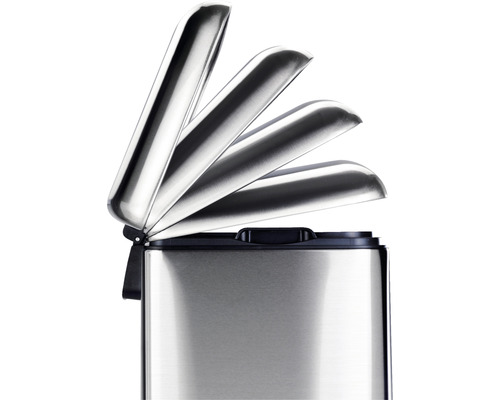Poubelle en acier inoxydable avec couvercle oscillant en position ouverte