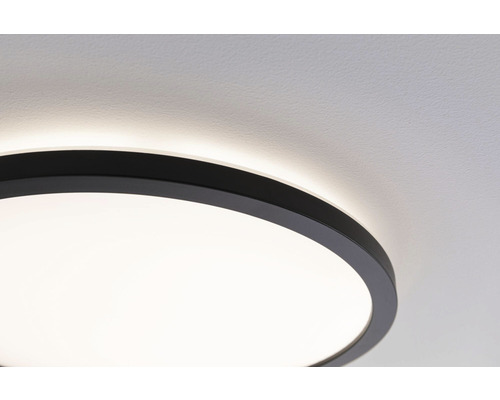 Plafonnier rond avec cadre noir au plafond