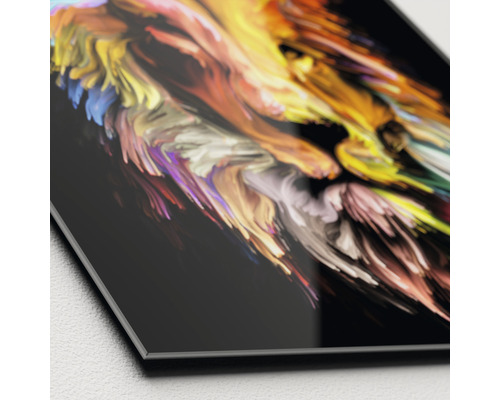 Gros plan d''une photo en verre acrylique avec un motif de couleurs abstrait