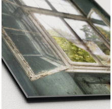 Gros plan d''un panneau composite en aluminium avec un motif de fenêtre