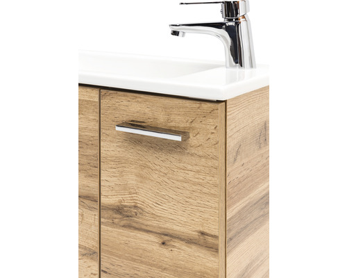 Meuble sous-lavabo avec lavabo et robinet