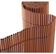 Tapis de bambou comme écran d''intimité pour le jardin