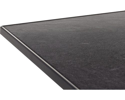 Detailansicht einer Tischplatte mit Steinstruktur