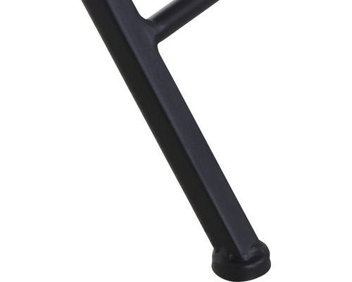 Detailaufnahme eines Tischbeins aus Metall