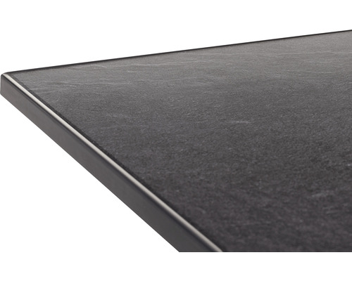 Vue détaillée d''un plateau de table aspect pierre