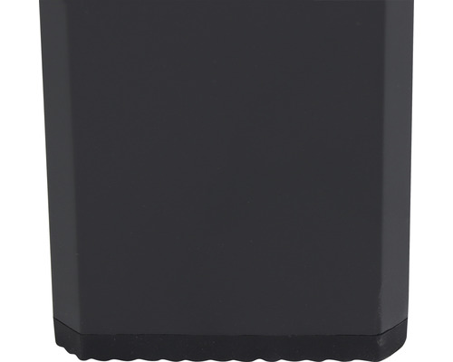 Gros plan sur un pied de meuble noir avec un pied en caoutchouc