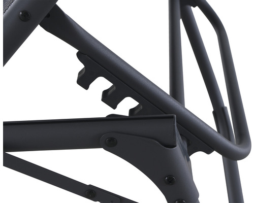 Gros plan sur le mécanisme de réglage d''une chaise longue