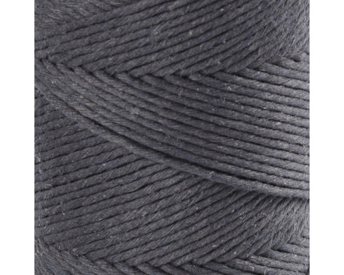 Gros plan de fil de coton gris