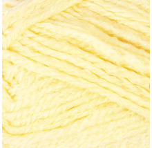 Nahaufnahme von gelbem Strickgarn