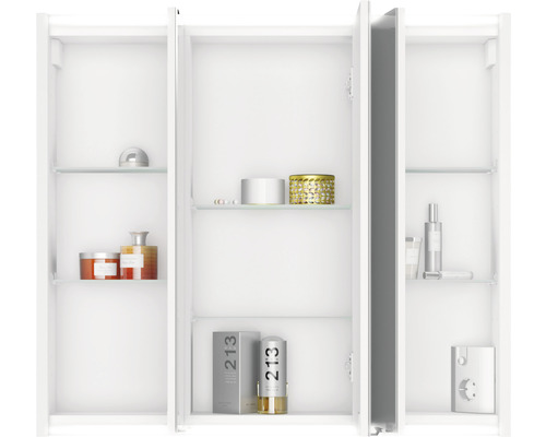 Armoire de toilette ouverte blanche avec étagères en verre pour le rangement des articles de salle de bains