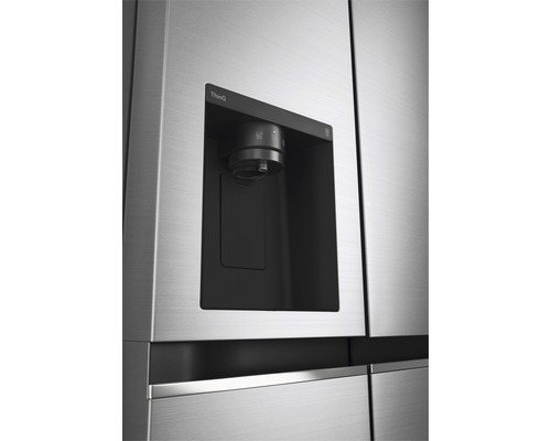 Kühlschrank mit Wasserspender