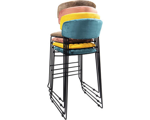 Pile de quatre tabourets de bar avec cadre en acier et assises rembourrées en velours