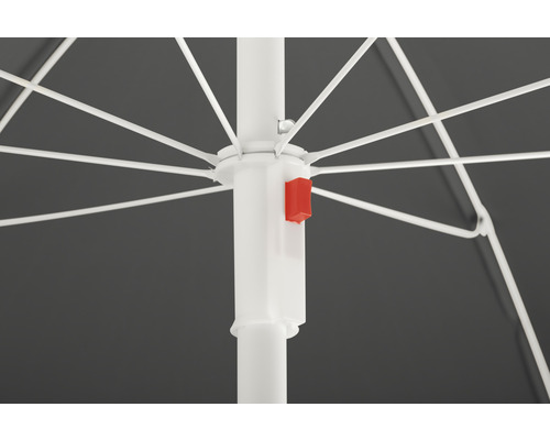 Detailansicht eines Sonnenschirms mit weißem Gestell und Schieber