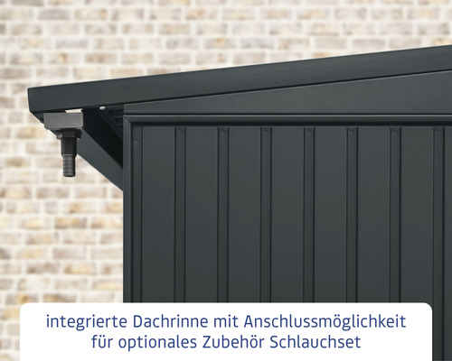 Detailansicht einer integrierten Dachrinne mit Anschlussmöglichkeit für Zubehör Schlauchset