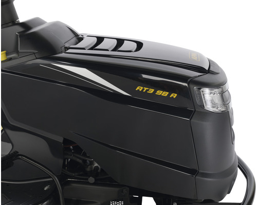 Gros plan sur le tracteur de pelouse AT3 98 A