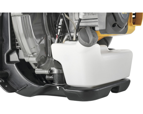 Detailansicht eines Laubbläsers mit Kraftstofftank