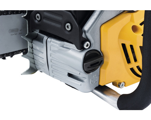 Vue détaillée d''une tronçonneuse