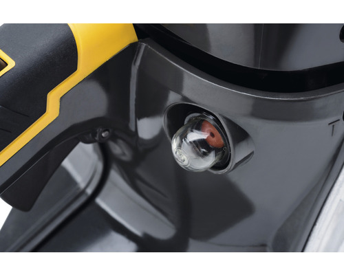 Pompe d''amorçage d''une débroussailleuse