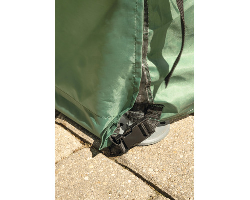 Detailansicht eines Pavillons mit Befestigungselement am Fuß