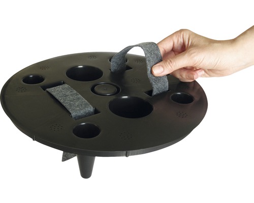 Table d''appoint noire avec porte-gobelets et poignées de transport.