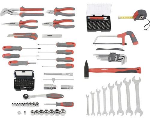 Assortiment d''outils divers tels que pinces, tournevis et marteau