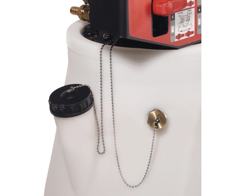 Detailansicht eines Reinigungsgeräts mit Verschlussstopfen und Kette