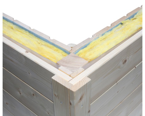 Angle de maison en bois avec isolation