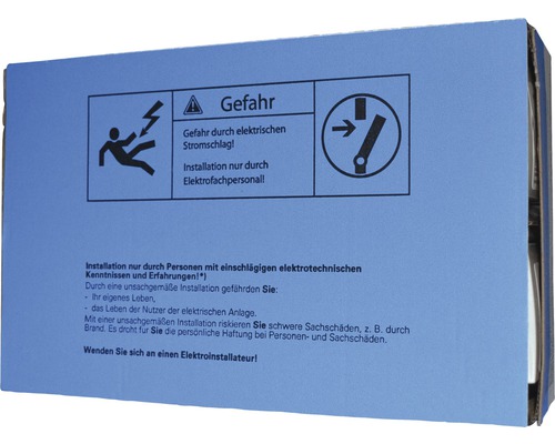 Gefahrhinweise auf einer Produktverpackung bezüglich Stromschlag und Installation durch Fachpersonal