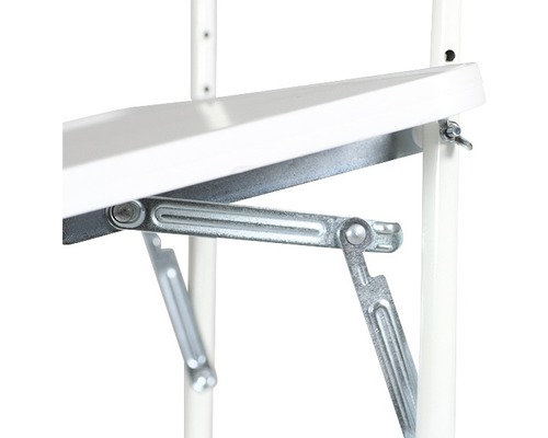 Detailansicht eines Klapptisches mit Metallmechanismus