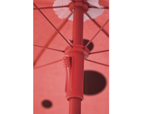 Detailaufnahme des Verschlusses eines Sonnenschirms