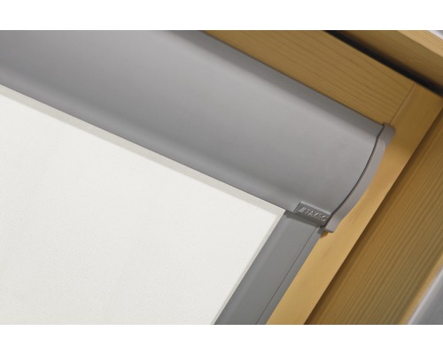 Store de toit en détail