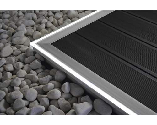 Terrassenelement mit LED Beleuchtung und Steinen