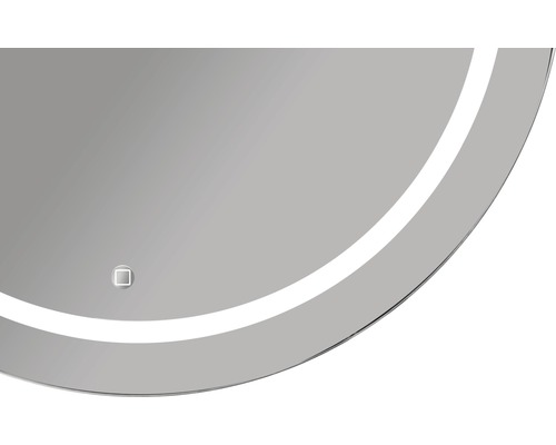 Detailansicht eines Spiegels mit LED-Beleuchtung