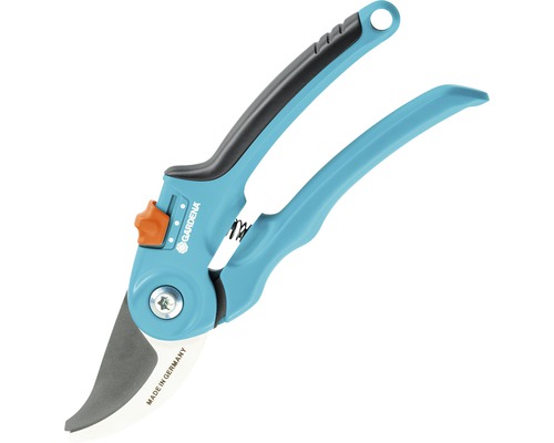 Gartenschere mit Stahlklinge und Kunststoffgriffen