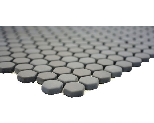 Mosaikfliese mit sechseckigen Elementen