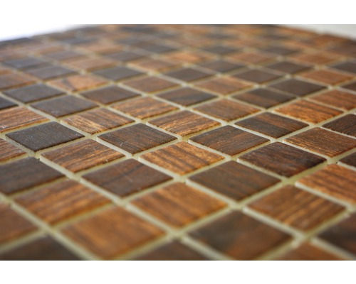 Mosaikfliese mit Holzoptik