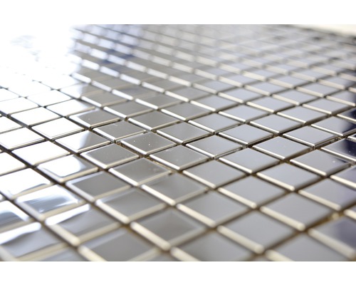 Quadratische Mosaikfliesen